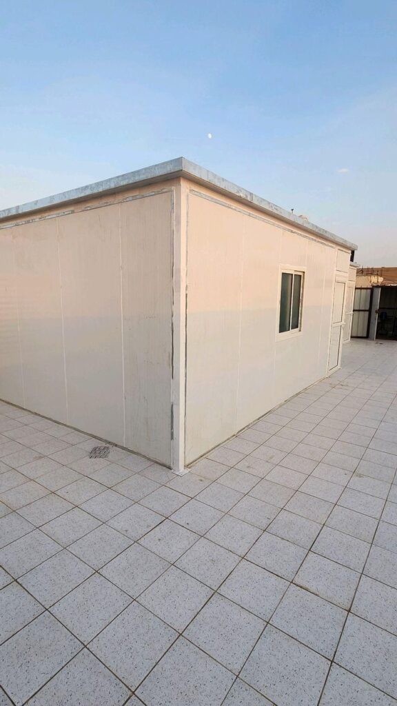 سندوتش-بنل-11-576x1024 سندويش، بنل وتركيب سندويش بنل ارياض