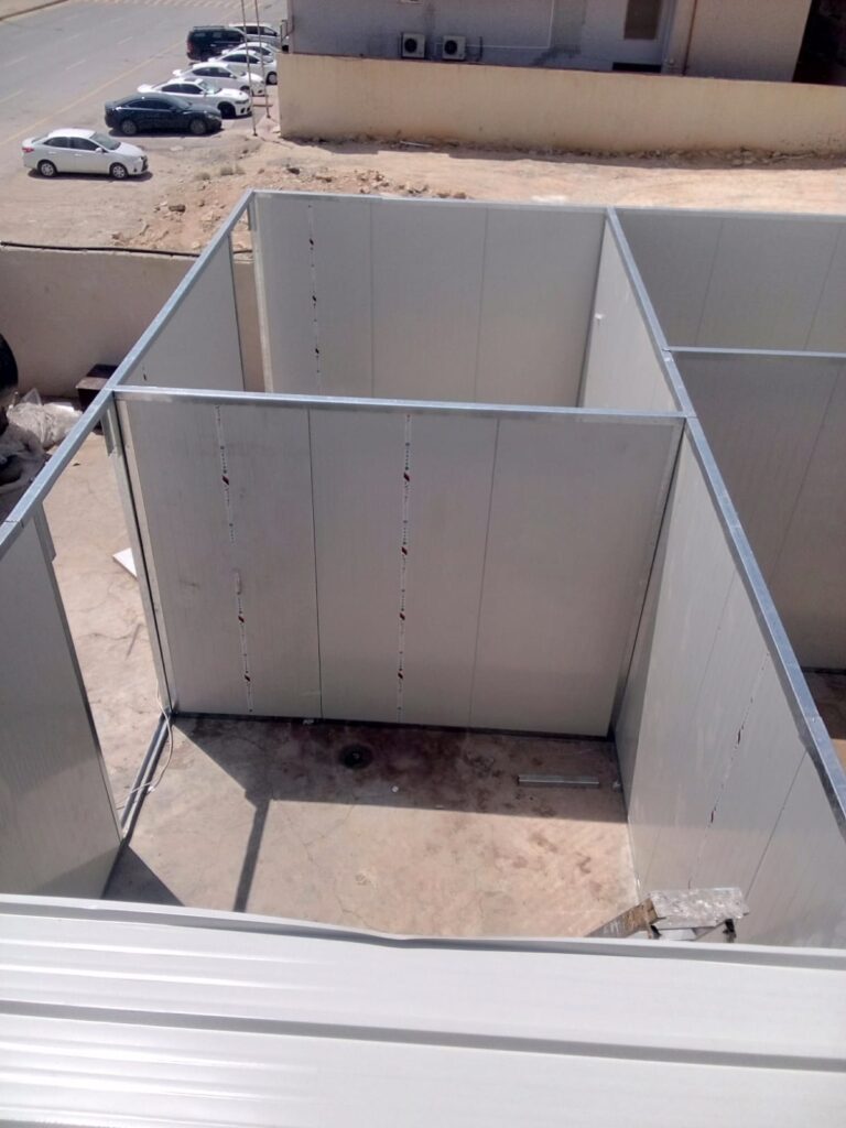 تركيب-ساندوتش-بنل-4-768x1024 تكلفة ساندوتش بنل للمترتسليم مفتاح الرياض