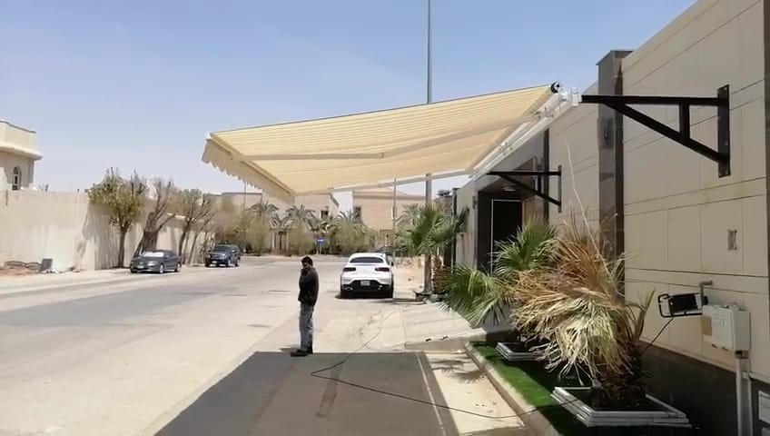 مظلات-كهرباء-1 مظلات سيارات كهربايه جده