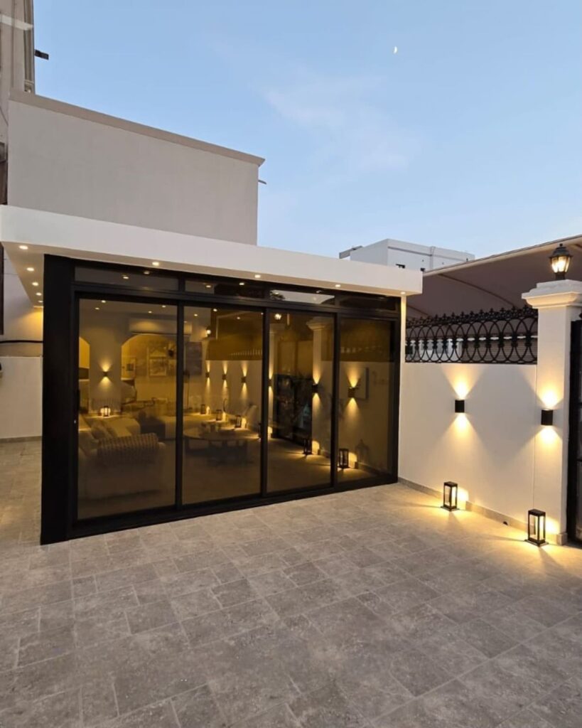تركيب-مجالس-زجاجية-1-819x1024 مقاول مجالس سندويش بنل جده