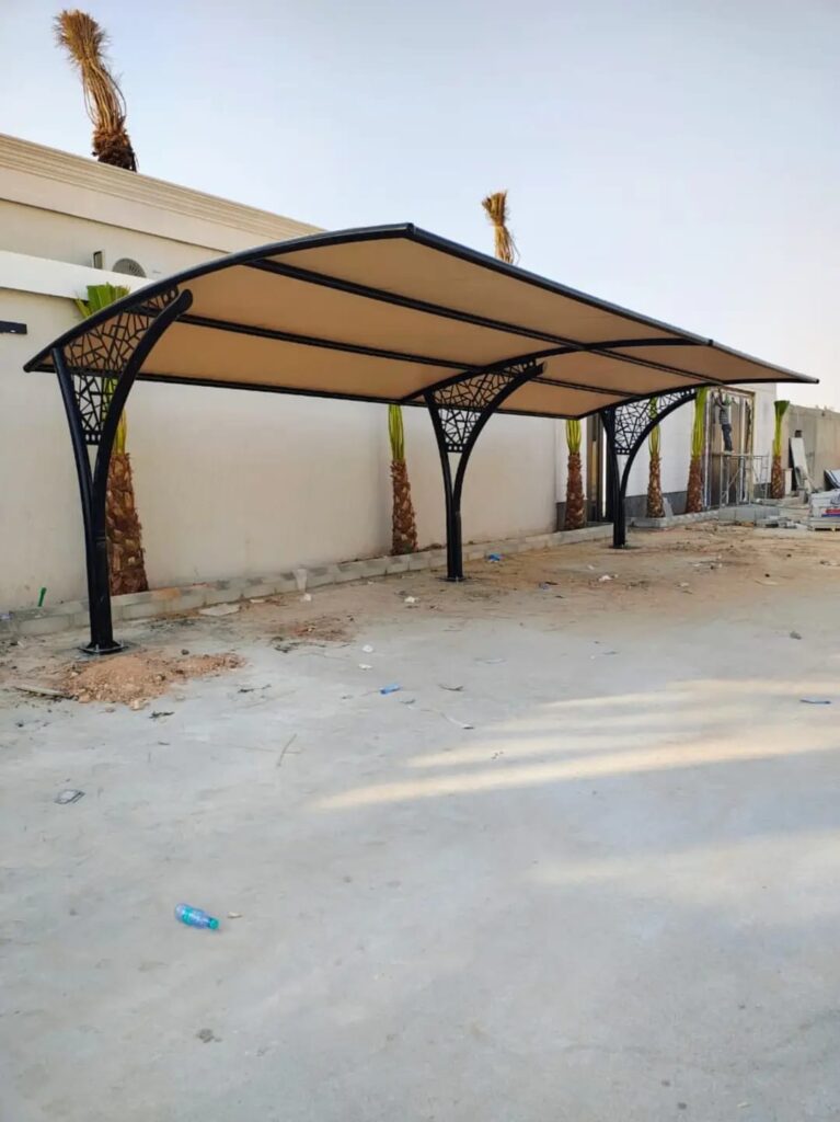 مظلات-مواقف-سيارات-1-767x1024 مظلات السيارات وتثبيتها أمام مداخل المنازل في جدة